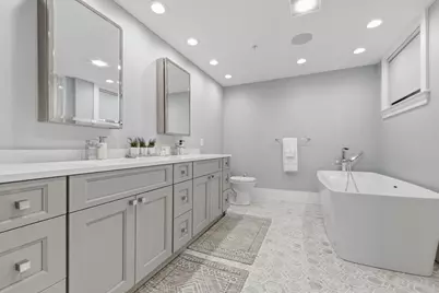 377 W 1st St #5, Boston, MA 02127 - Photo 16
