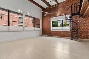 15 Sleeper St, Boston, MA 02210 - Photo 4