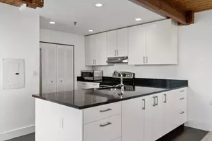 15 Sleeper St, Boston, MA 02210 - Photo 8