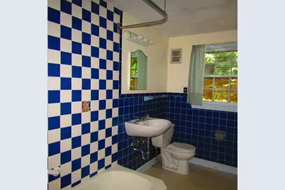 144 West Street, Amherst, MA 01002 - Photo 10