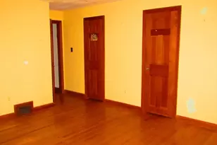 144 West St, Amherst, MA 01002 - Photo 8