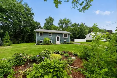 472 Summer St, Abington, MA 02351 - Photo 2
