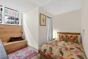 17 Grove St, Boston, MA 02114 - Photo 12