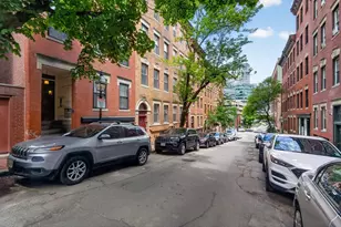 17 Grove St, Boston, MA 02114 - Photo 16