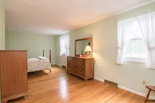 90 Columbia Dr, Amherst, MA 01002 - Photo 20