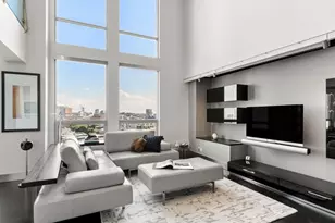360 Newbury St, Boston, MA 02115 - Photo 2