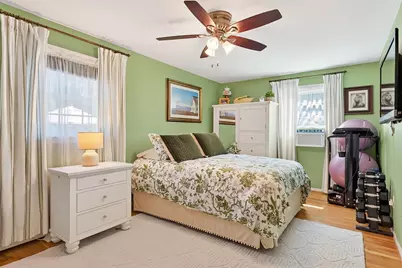 6 Winthrop Dr, Attleboro, MA 02703 - Photo 8