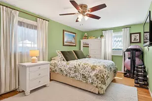 6 Winthrop Dr, Attleboro, MA 02703 - Photo 8