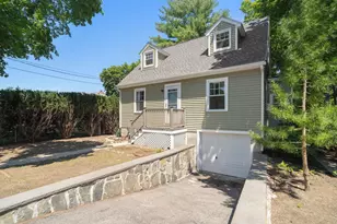 29 Laurel St, Arlington, MA 02476 - Photo 1