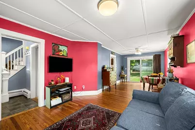24 Vernon St, Haverhill, MA 01835 - Photo 4