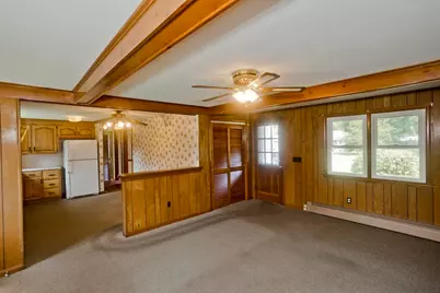 15 Fernwood Dr, Wilbraham, MA 01095 - Photo 4