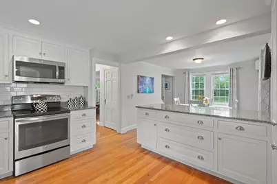 277 Vernon Street, Wakefield, MA 01880 - Photo 12
