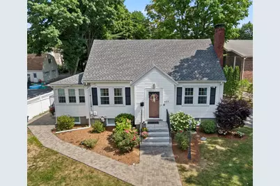 277 Vernon Street, Wakefield, MA 01880 - Photo 1