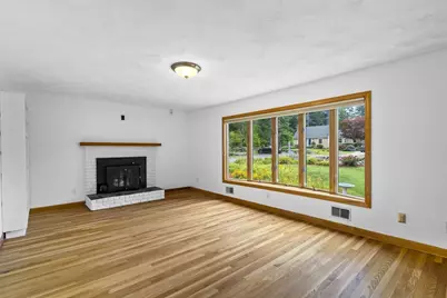 730 Lindsey St, Attleboro, MA 02703 - Photo 14
