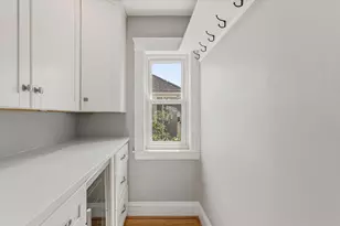 452 Quarry St, Quincy, MA 02169 - Photo 8