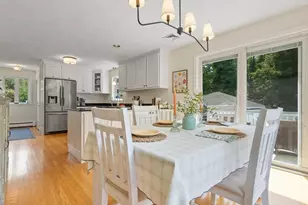 82 Pine St, Newton, MA 02465 - Photo 20