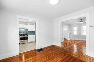 37 Richardson Ave, Wakefield, MA 01880 - Photo 12