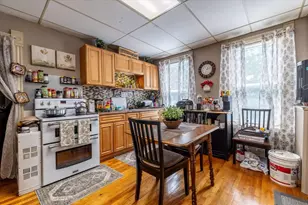 17 Rockdale St, Worcester, MA 01606 - Photo 16