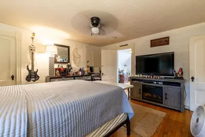 17 Rockdale St, Worcester, MA 01606 - Photo 26