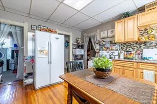 17 Rockdale St, Worcester, MA 01606 - Photo 18