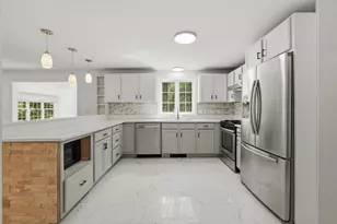 700 Main St, Wareham, MA 02571 - Photo 4