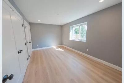 43 Union St #1, Everett, MA 02149 - Photo 4