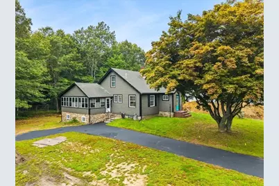 618 Wareham St., Middleborough, MA 02346 - Photo 2