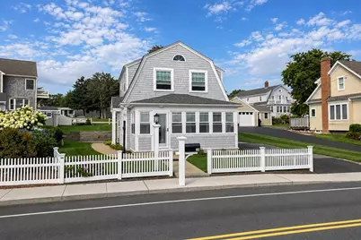 19 Priscilla Beach Rd, Plymouth, MA 02360 - Photo 2
