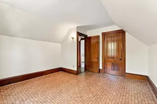 11 Newton St, Montague, MA 01349 - Photo 26