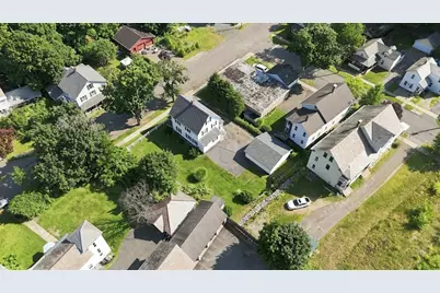 11 Newton Street, Montague, MA 01349 - Photo 32