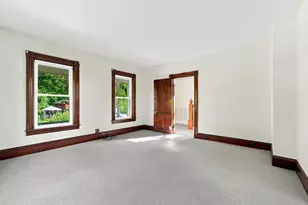 11 Newton St, Montague, MA 01349 - Photo 14