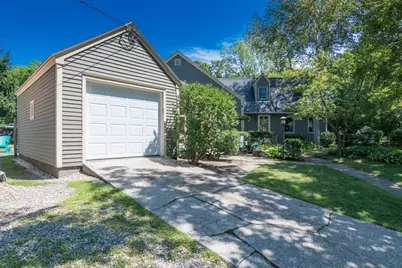 2 Lakeview Ave, Granby, MA 01033 - Photo 4