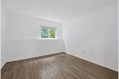 5455 N Main St #11A, Fall River, MA 02720 - Photo 12