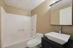 5455 N Main St, Fall River, MA 02720 - Photo 8