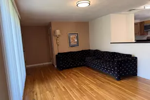 585 Burncoat, Worcester, MA 01606 - Photo 8