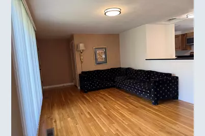 585 Burncoat #1, Worcester, MA 01606 - Photo 8