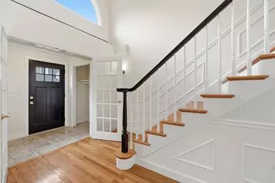 8 Wilson St, Wellesley, MA 02482 - Photo 2