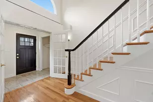 8 Wilson St, Wellesley, MA 02482 - Photo 2