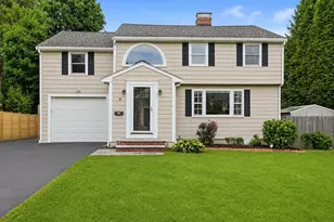 8 Wilson St, Wellesley, MA 02482 - Photo 1