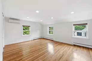 8 Wilson St, Wellesley, MA 02482 - Photo 22