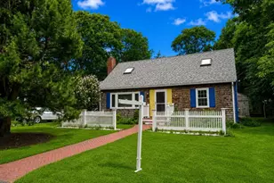 17 Cooper Rd, Falmouth, MA 02536 - Photo 2