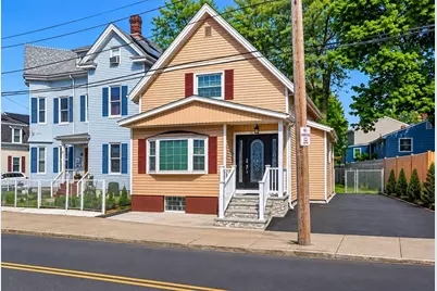 47 Chestnut St, Lynn, MA 01902 - Photo 2