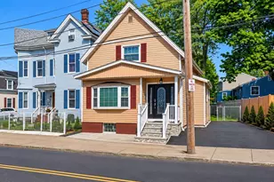 47 Chestnut St, Lynn, MA 01902 - Photo 2