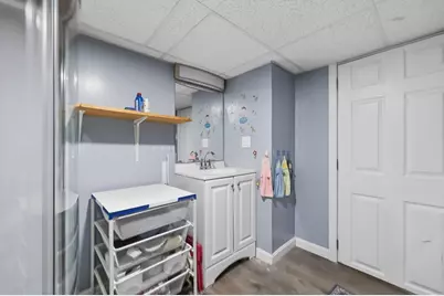 47 Chestnut St, Lynn, MA 01902 - Photo 36