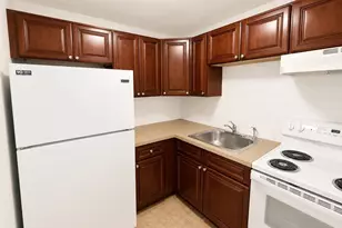 350 Highland Ave, Everett, MA 02148 - Photo 1