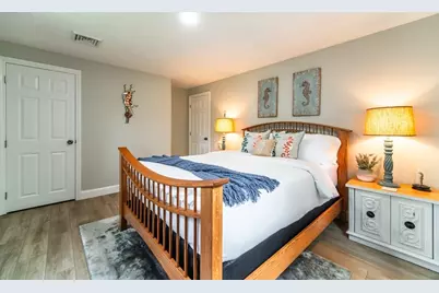 945 Santuit Newtown Rd, Barnstable, MA 02648 - Photo 16