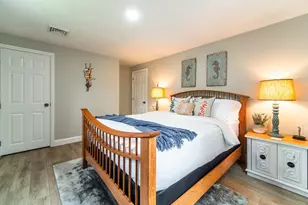 945 Santuit-Newtown Rd, Barnstable, MA 02648 - Photo 16