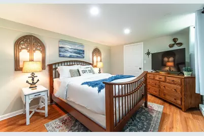 945 Santuit Newtown Rd, Barnstable, MA 02648 - Photo 12