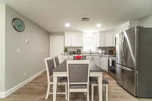945 Santuit-Newtown Rd, Barnstable, MA 02648 - Photo 8