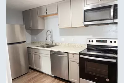 11 Gibbs #F85, Worcester, MA 01607 - Photo 2